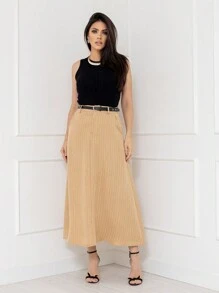Imported Women's Skirts For The Lower Body With Button Collar, Zipper And Belt-Out. This Is Striped And Can Be Matched With A Suit. There Are Triangular Studs On The Belt. The Belt Is A Thin Strip. The Whole Looks Gentle And Elegant. The Model Number Is VF24011. This Style Is The Popular Skirt Of An Internet Celebrity - 卡其色 - 查看 2