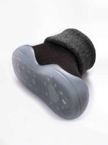 1 双幼儿儿童防滑室内动物图案袜子和鞋子