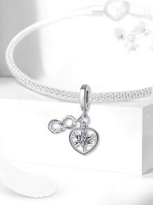 1 pièce Charme de pendentif en argent sterling 925 à quatre feuilles de trèfle de l'arbre de vie. Convient pour les bracelets, bijoux pour femmes, la Saint-Valentin.