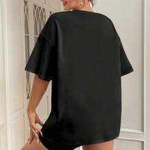 "100% Cotton Unisex Oversized T - Shirt: The Ultimate New Year's Fashion Statement For Women And Men"