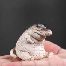 1 szt. Ozdoba w postaci posągu krokodyla, ogrodowa figurka krokodyla, żywiczna rzeźba zwierzęcia, słodka miniaturowa figurka do dekoracji wnętrz i na zewnątrz - Wielokolorowe - Zobacz 4