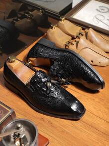 British Style Business Tasseled Slip-On Loafers For Men - Black - View 3