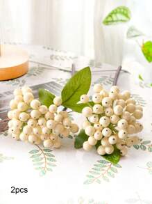 2/4pcs Artificial Berry Stem Fruit Pseudoplastic Berry Plant Holly Fruit Artificial Berry Stem Flower Spray Berry, Lifelike Green Berry With Stem Valentine's Day Simulation Flower, Used For Holly Christmas Holiday And Home Decoration DIY Berry Tree Trunk Home Kitchen Party Centerpiece Decoration Garland Decoration, Artificial Flower Plastic Back To School Room Decor School Supplies