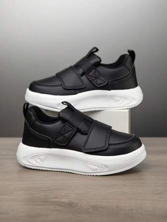 1 Pair Kids Sports Shoes, Low-Top Casual Sneakers, PU Leather, Indoor & Outdoor, Running, Slip-On, Lightweight, Anti-Slip, Breathable, For 4-14 Years Old, Fashionable Academy Style, Unisex, Black & White Combination