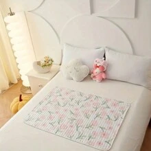 1PC Leak-Proof Washable Menstrual Pad – Reusable, Comfort-Fit, Absorbent For Women – Ideal For Home & Dormitory Use
