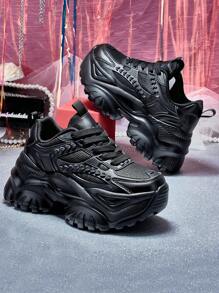 Tênis Casuais de Plataforma da Moda Feminina, Salto Alto Preto de 7cm, Sapatos Leves Antiderrapantes com Aumento de Altura, Sapatos Esportivos Confortáveis, de Sola Macia e Absorvente de Choque, Adequados para Uso Diário, Encontros, Fitness, Escritório, Sapatos Pretos Plus Size, Sapatos de Skate para Adolescentes e Estudantes Universitários