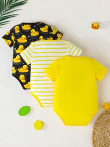 Set de 3 prendas de vestir de verano para bebé niño, con diseño de patitos: monos casuales cómodos y de fácil uso de manga corta