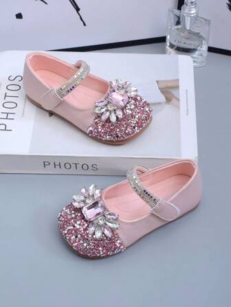 儿童时尚可爱平底鞋，优雅浪漫学院风粉色，轻便平底鞋配水晶装饰