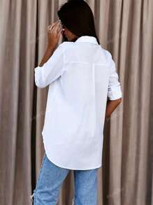 Camicia casual allentata di colore unito con bottoni da donna