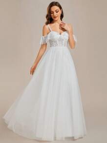 EVER-PRETTY Elegantes romantisches Brautkleid mit Fischgrat- und Muschel-Dekor, Kontrast-Mesh und Off-Shoulder, weiß