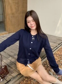 Áo len dệt kim 2 trong 1 chắp vá kẻ caro, áo khoác cardigan dài tay phong cách học thuật vừa vặn - Màu xanh hải quân - Xem 3