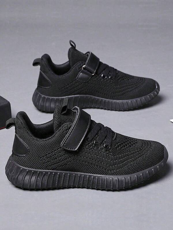 1 Pair Unisex Black Breathable Sports Shoes, Mesh Children Running Shoes, Low-Top Teens & Youth Casual Shoes, All-Black Versatile And Lightweight, Suitable For Spring, Autumn, And All Seasons