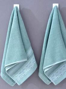 1pc Geometric Patterned Bath Towel, Super Soft & Absorbent For Bathroom, Gym, Hotel, Daily Use Back To School For Beauty Salon Home Bathroom - Green - View 2