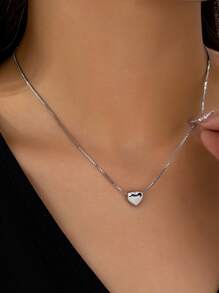 1 Stück Damen Kette mit silbernem Herzanhänger, einfach und vielseitig tragbar, geeignet für den täglichen Gebrauch und als Geschenk, Valentinstag Geschenk für Valentinstag, Mutter, Muttertag, Geschenk