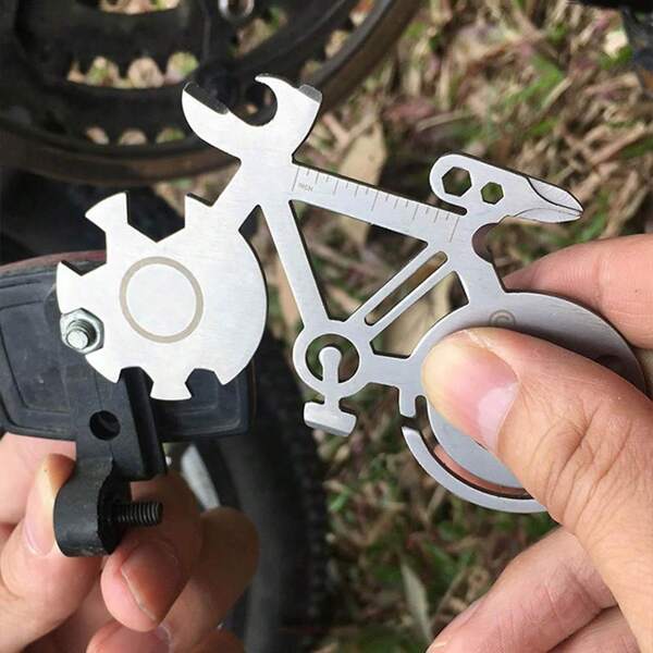 1 pezzo Chiave multifunzione portatile a forma di bicicletta, portachiavi per uso esterno, strumento di riparazione per bicicletta da campeggio