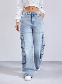 Damskie luźne jeansy cargo z kieszeniami 079