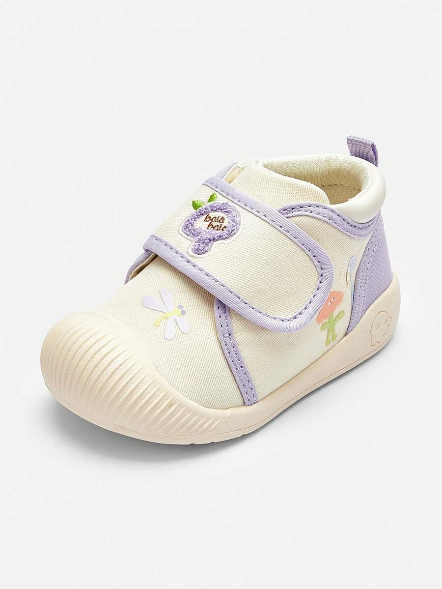 Balabala Baby Girls' Non-Slip Sweet And Cute Toddler Shoes For Spring And Fall - White - View 1