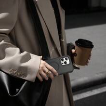 Funda Para Teléfono Celular Gear Case con Magsafe KBOD de Uso Rudo - Negro - Ver 7