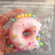 柔软的华夫饼挤压玩具，口袋大小的日常小玩具，可作为办公桌坐立不安的玩具，缓解焦虑和压力，适合家庭互动，是新年、情人节或生日的好礼物 - 彩色 - 查看 2