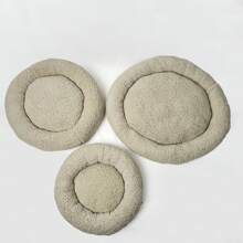 Cama de perro en forma de dona de peluche ultra suave - Base antideslizante, colchoneta de sueño acogedora para razas pequeñas y medianas