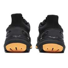 Adidas MTS GUARDSPW 休闲缓震运动鞋，男士日常跑步鞋 - 黑色/灰色 - 查看 5
