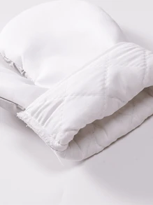 One Set, Custom Oven Gloves, Polyester Insulating Pads, Barbecue Gloves, Thickened Silicone Oven Gloves And Insulating Mats, Baking, Barbecue, Holiday Dinner, Party Banquet Kitchen Supplies, Personalized Kitchen Gloves, Perfect Housewarming Gifts