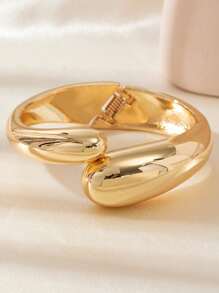 RIINHOO 1 pieza Brazalete de metal en forma de gota de agua asimétrico minimalista vintage, diseño geométrico abstracto exagerado y simplificado, elegante y lujoso, adecuado para uso diario, vacaciones, regalos, reuniones con amigos, eventos, moda y pasarela