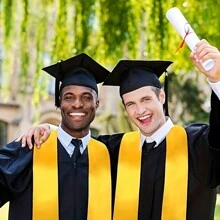 1件/2件/4件装缎面毕业礼服，成人标准毕业荣誉礼服，学士礼服，成人典礼绶带，可定制设计，毕业季必备！ - 中性款 - 查看 17