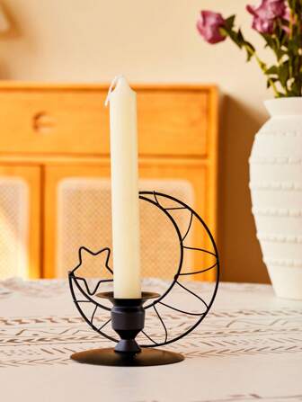 1 st europeisk stil Rama metallljushållare, romantisk hemmatbordsdekoration, stjärn- och måndekoration ljusstake, idealiskt val för middag med levande ljus/heminredning, lämplig för alla användare Rama