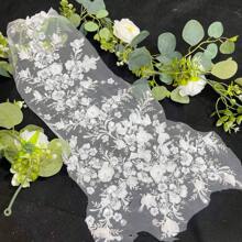 1pc Embroidered 3D Crystal Sequin Floral Lace Fabric Applique Patch, Front Chest & Back Decorative, Handmade DIY Hot Selling Material, White Versatile Fabric, Suitable For Birthday Party, Stage, And Crafting Hobbies (Emblem, Stickers)