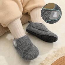 Kids Warm Lightweight Furry Wide Version Home Shoes For Girl Boys, Comfortable Rubber Soft Sole Bottom Walking Shoes For Indoor/Outdoor Autumn And Winter - Grey - View 6