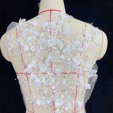 1pc Embroidered 3D Crystal Sequin Floral Lace Fabric Applique Patch, Front Chest & Back Decorative, Handmade DIY Hot Selling Material, White Versatile Fabric, Suitable For Birthday Party, Stage, And Crafting Hobbies (Emblem, Stickers)