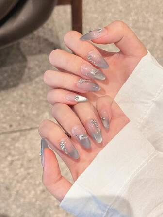 10 片装奢华手工按压式假指甲，中号椭圆形假指甲，蝴蝶星光图案，带 3 件套工具，含指甲胶，适合女士和女孩参加节日派对。美甲用品