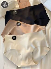 متعدد الألوان