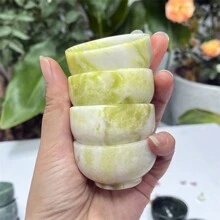1pc Natural Jade Wine Cup, Quartz Crystal Bowl, Crystal Tea Cup, Home Decor, Mineral Specimen, Crystal Collection, Crystal Healing, Valentine's Day Gift, Spiritual Energy Healing, Random Color Crystal Gift