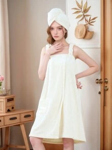 SHEIN X Milania Coral Velvet Solid Color Hook And Loop Bathrobe + Shower Cap, Fashionable Item, Super Soft & Absorbent, Skin-Friendly, Romantic Style, Suitable For Couples, Ideal For Home, Bathroom, Gym, Hotel, Essential For Daily Use, Great Gift For Valentine's Day Or Mother's Day