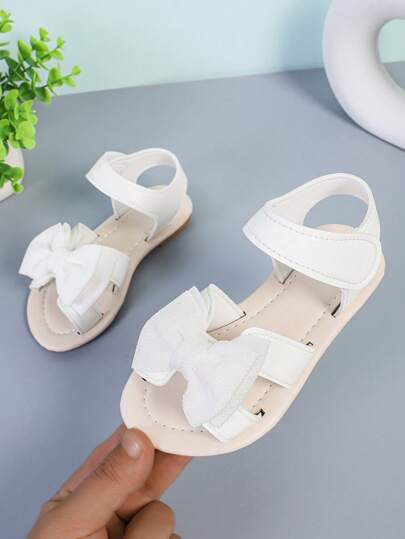 1 Çift Beyaz Büyük Beden Bebek/Yürümeye Başlayan Çocuk Kız Moda Sandaletleri İpek Fiyonk Dekorlu, Askı Kancası ve Halka Tasarımı, Yuvarlak Burun, Düz ve Kaymaz, Sevimli ve Rahat, 3-18 Yaş Arası Kızlar İçin Uygun, Günlük, Parti, İlkbahar/Yaz Yeni