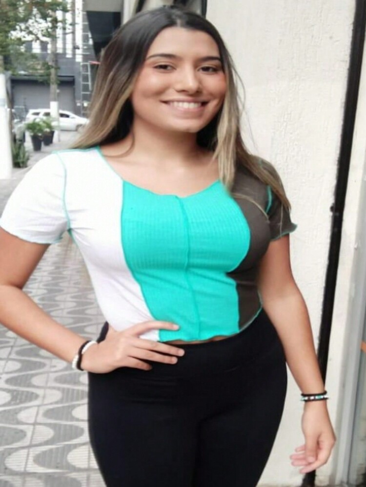 Women T-Shirts - 彩色 - 查看 2