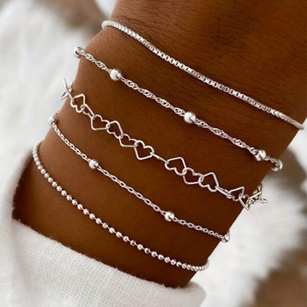 Set de 5 pulseras de cadena con corazón minimalista para mujeres, versátiles para citas, fiestas, Navidad, regalos del Día de San Valentín, cantidad aleatoria de cuentas