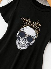 Plus Size T-Shirts - Black - View 4