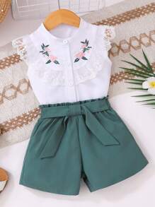 2pcs/Set Girls Casual Style White Embroidered Lace Vest And Green Ruffle Waist Shorts Outfit, Suitable For Outing, Vacation And Home Wear, Summer - White - View 1