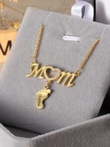 1pc Customized Name Necklace With Random Baby Feet Design, 1/2/3 Baby Feet Pendants, 40+5cm Chain Length, Engraved Name, Birthday Party, Mother's Day Gift For Mom/Wife/Her (No Gift Box)