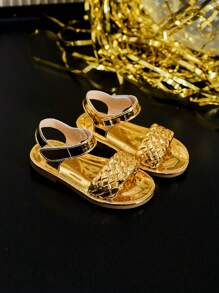 1 Pair Beautiful Spring/Summer Girls' Woven Flat Sandals - Gold - View 2