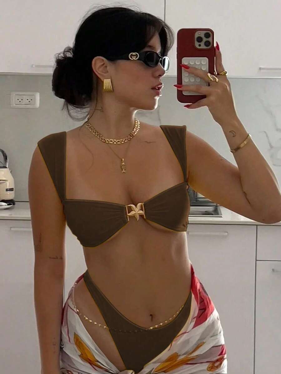 新款女士性感休闲卡其色宽肩带海星装饰比基尼套装，适合海滩、度假、派对、约会等夏季场合。 - 卡其色 - 查看 1