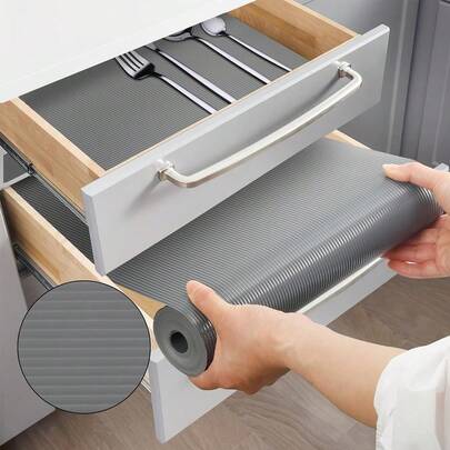 1 rollo de alfombrilla antideslizante gris, revestimiento de gabinete con patrón de costillas de cerdo de EVA impermeable, revestimiento de cajón semi-transparente sin adhesivo, almohadilla de gabinete fácil de cortar, adecuada para estantes, refrigeradores, mesas, gabinetes, cocinas, estantes (11.8 pulgadas * 59 pulgadas)