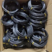 This Is A Winding Rope Used For Potted Plants And Fixing The Shape Of Plant Branches. The Material Is Aluminum Metal, Which Has Strong Flexibility, Can Be Twisted And Bent Freely, And Is Not Easy To Break. A Convenient Aluminum Winding Wire For Tying And Bundling. Multiple Sizes To Choose From. Each Roll Of Winding Wire Is About 10 Meters Long