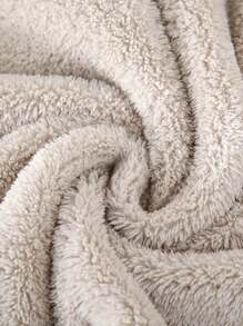 Coral Fleece Soft & Absorbent Quick-Dry Bathroom Set, Includes Bath Towel. Romantic LOVE Design, Suitable For Valentine's Day Gift. Jacquard Patterns Of Rose Or Butterfly. Lightweight And Convenient Bath/Hand Towel. Bathroom Decor, Home Decor. Bathroom Accessories. Autumn Home Decor. 1pc Towel Or Bath Towel, Best Gift For Loved Ones - Khaki - View 8