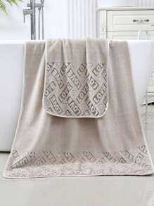 Coral Fleece Soft & Absorbent Quick-Dry Bathroom Set, Includes Bath Towel. Romantic LOVE Design, Suitable For Valentine's Day Gift. Jacquard Patterns Of Rose Or Butterfly. Lightweight And Convenient Bath/Hand Towel. Bathroom Decor, Home Decor. Bathroom Accessories. Autumn Home Decor. 1pc Towel Or Bath Towel, Best Gift For Loved Ones - Khaki - View 11