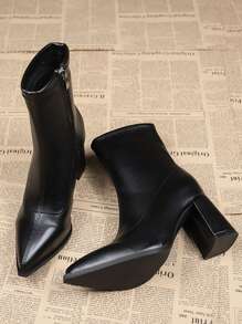 Women's New British Style Leather Short Boots Black Elegant Chunky Heel Short Boots. Retro Pointed Toe Metal Side Zipper Boots. Chunky Heel High Heel Chelsea Boots. American Mid Heel Western Boots. Fashion Short Tube Boots.