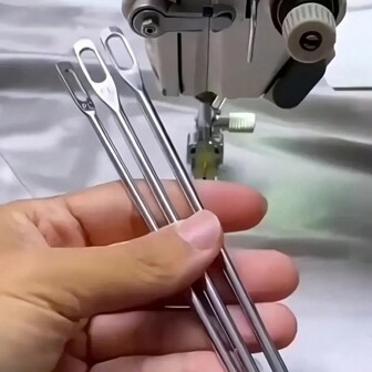 3 件套优质弹性皮带穿线器套装，金属结构，银灰色表面，操作流畅，适用于缝纫、针织、工艺品、美术用品，混合颜色